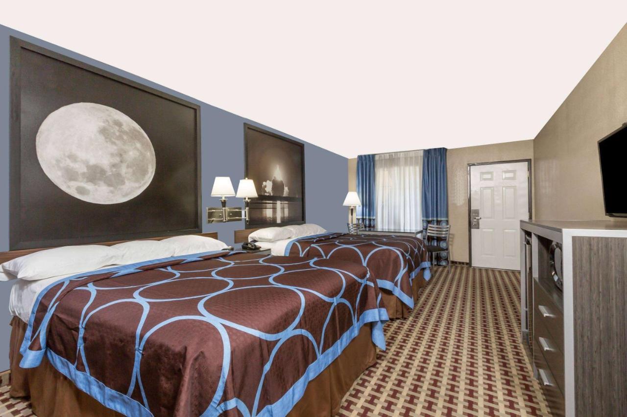 Super 8 By Wyndham Houston Webster Nasa Hotel Kültér fotó