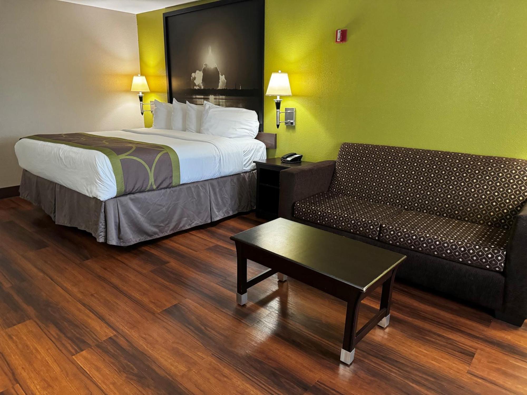 Super 8 By Wyndham Houston Webster Nasa Hotel Kültér fotó