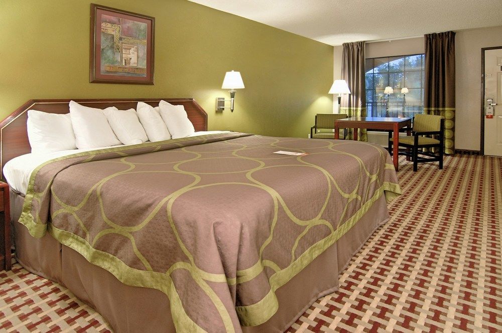 Super 8 By Wyndham Houston Webster Nasa Hotel Kültér fotó